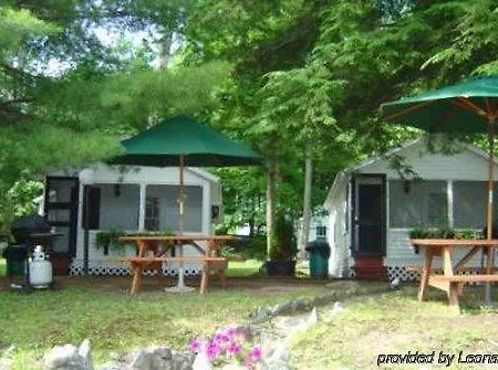 Weirs Beach Motel & Cottages 